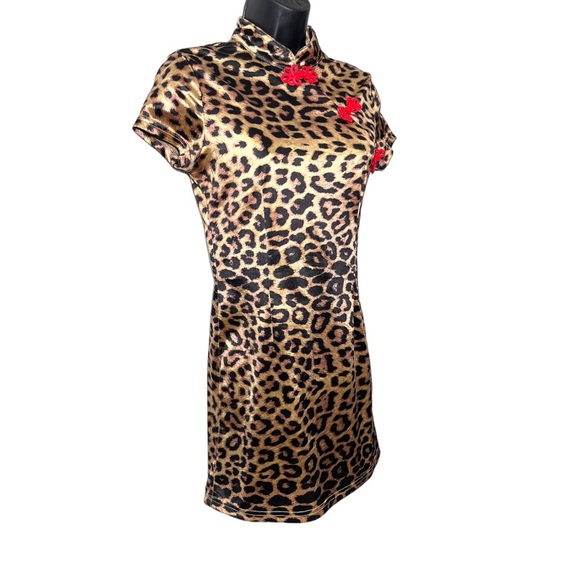 Trendy Sexy Leopard Print Chinese Inspired Mini Cheongsam Bodycon Dress - Picture 5 of 8